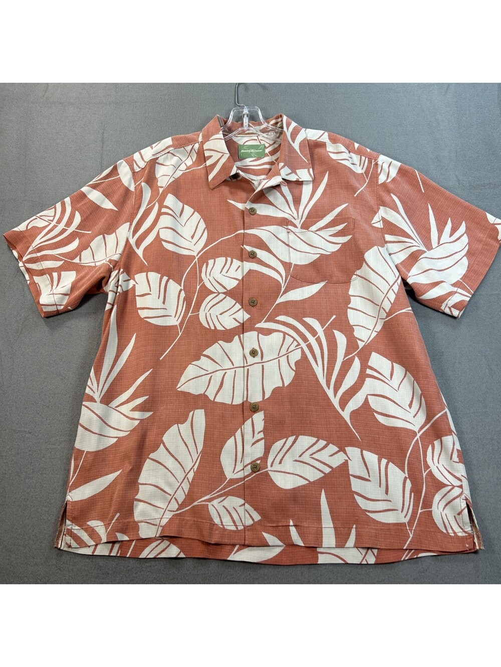 Tommy Bahama Size L Short Sleeve Silk Coral Leaf Print Shirt Hawaiian Coastal